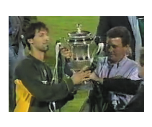 2002 – Futebol conquista Supertaça com goleada ao Leixões