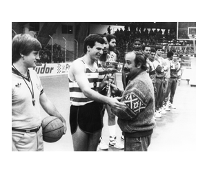 1980 – Basquetebol conquista 5ª Taça de Portugal, com Carlos Lisboa em foco